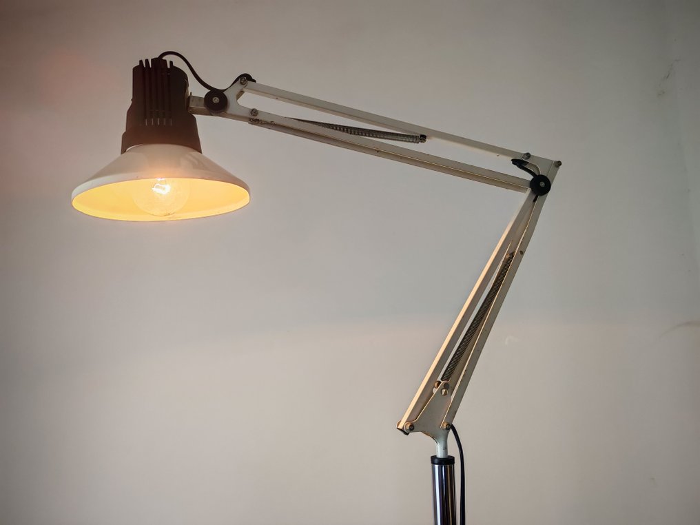 AFMA - Állólámpa - Fém - orvosi állvány #1.0