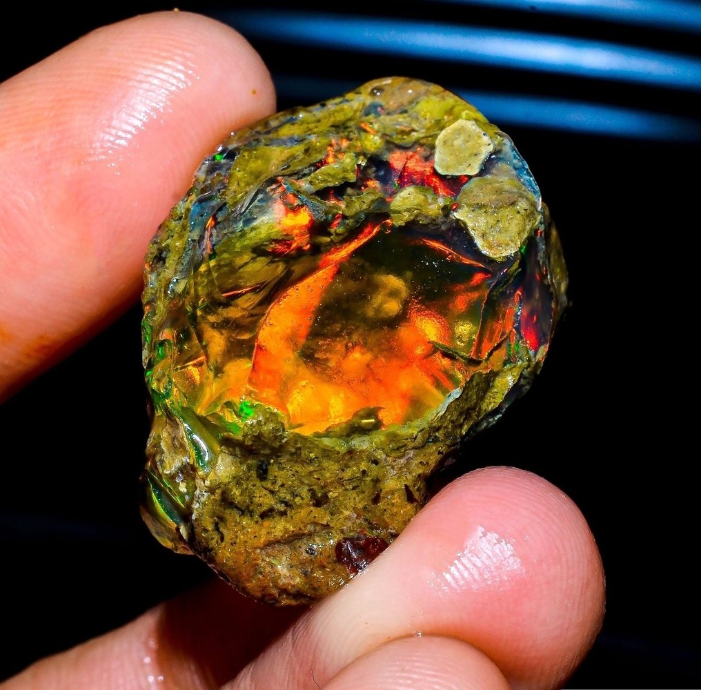 蛋白石 粗糙- 8.7 g #1.0