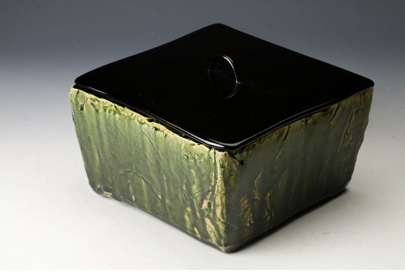 Ομπίρε Μιζουσάσι - Πράσινη γυαλισμένη κανάτα νερού για την τελετή του τσαγιού. - Κεραμικό - 安藤日出武 Ando Hidetake (1938-) - Ιαπωνία - 1900-2000 #1.0