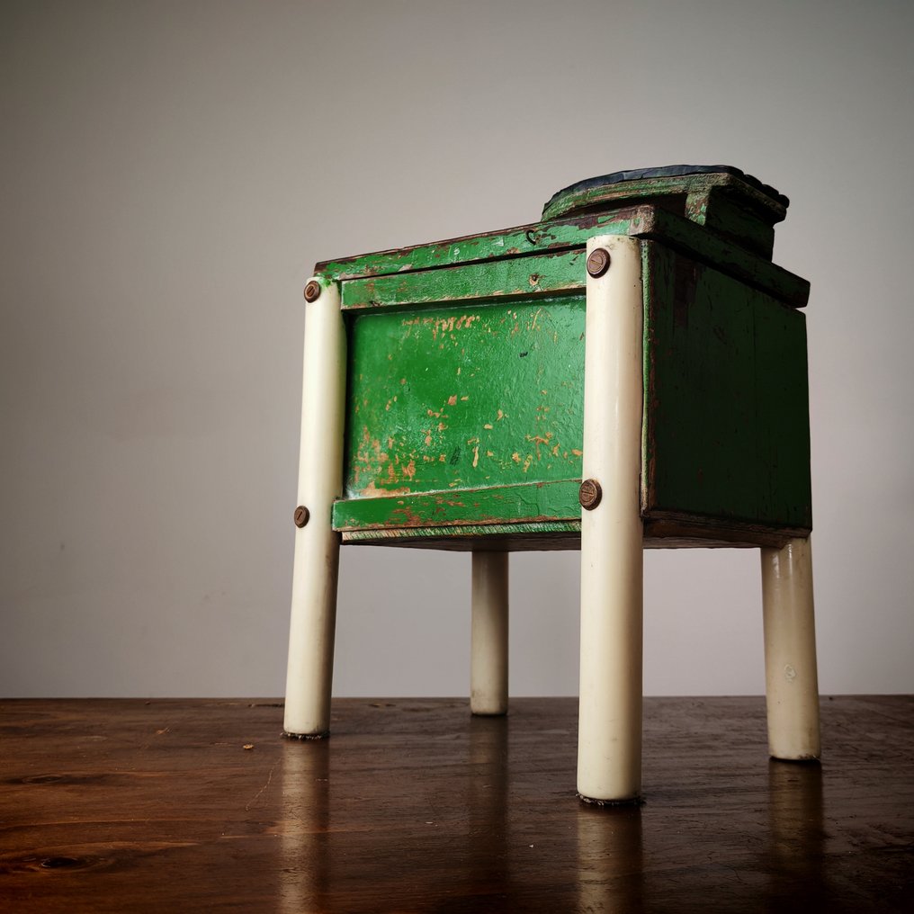 Eszköz - Fa - Cassetta Lustrascarpe #1.0