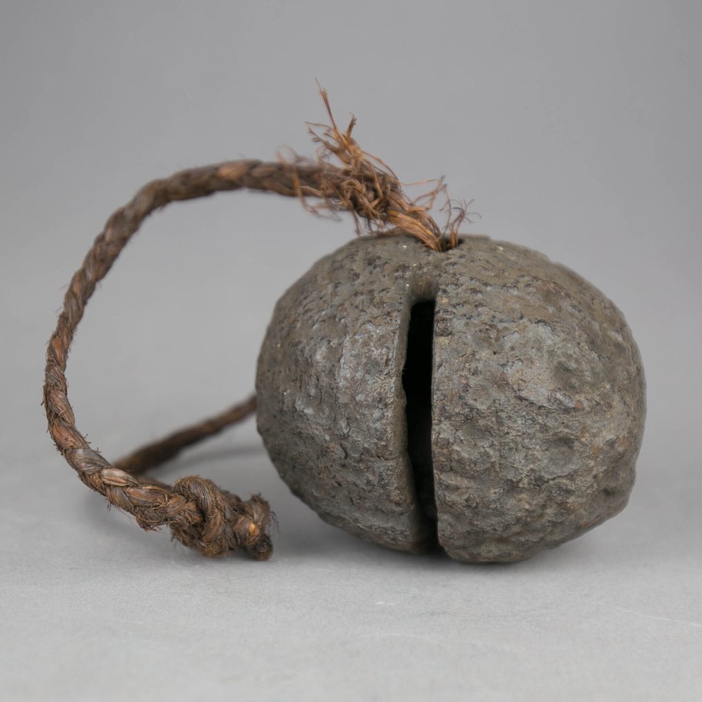 Σπάνιο σκυλί Basenji με καμπάνα κυνηγιού. - Bakongo - Λαϊκή Δημοκρατία του Κονγκό  (χωρίς τιμή ασφαλείας) #1.0