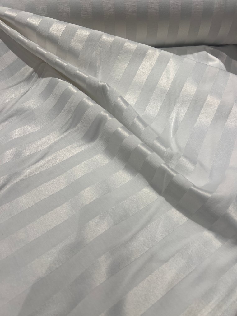 Casal raso rigato pesante 600 x 280 - Ύφασμα ταπετσαρίας - 600 cm - 280 cm #1.0