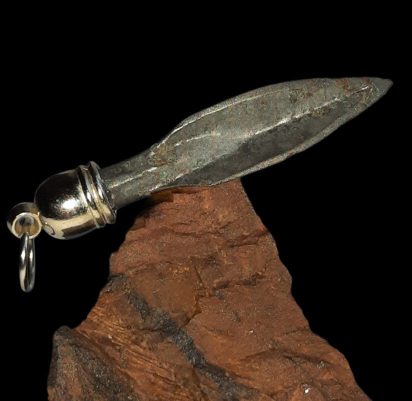 Σκυθικό Μενταγιόν από χάλκινο βέλος. Σε καλή κατάσταση.  (χωρίς τιμή ασφαλείας) #1.0