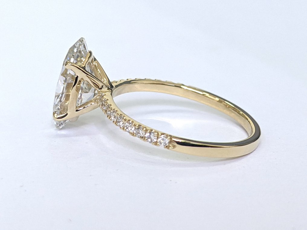 Ei pohjahintaa - Sormus - 18 kt. Keltakulta -  3.20ct. tw. Timantti (Laboratoriossa kasvatettu) - Timantti - E VVS2 IGI #4.3