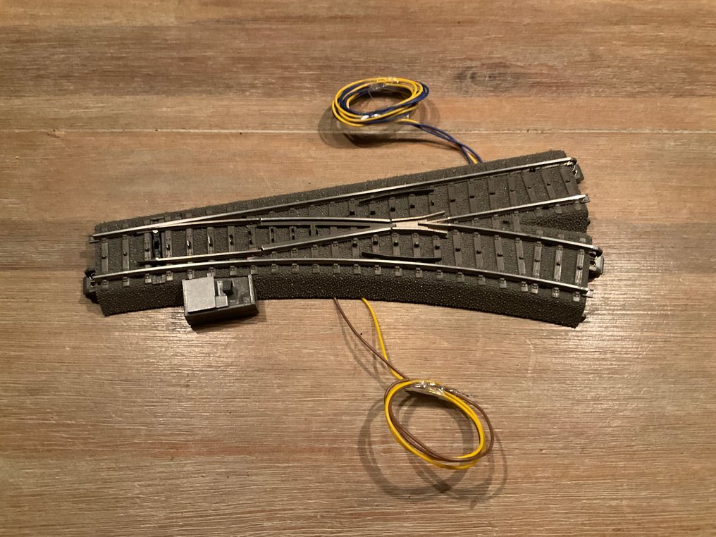 Märklin H0 - Model train rail set (10) - 1x switch left 24611, 1x switch right 24612, 1x curved switch left 24671, 3x switch drive #1.0