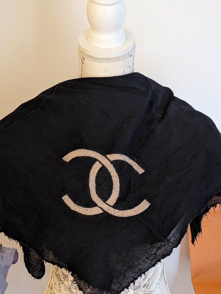Chanel - Φουλάρι #1.0