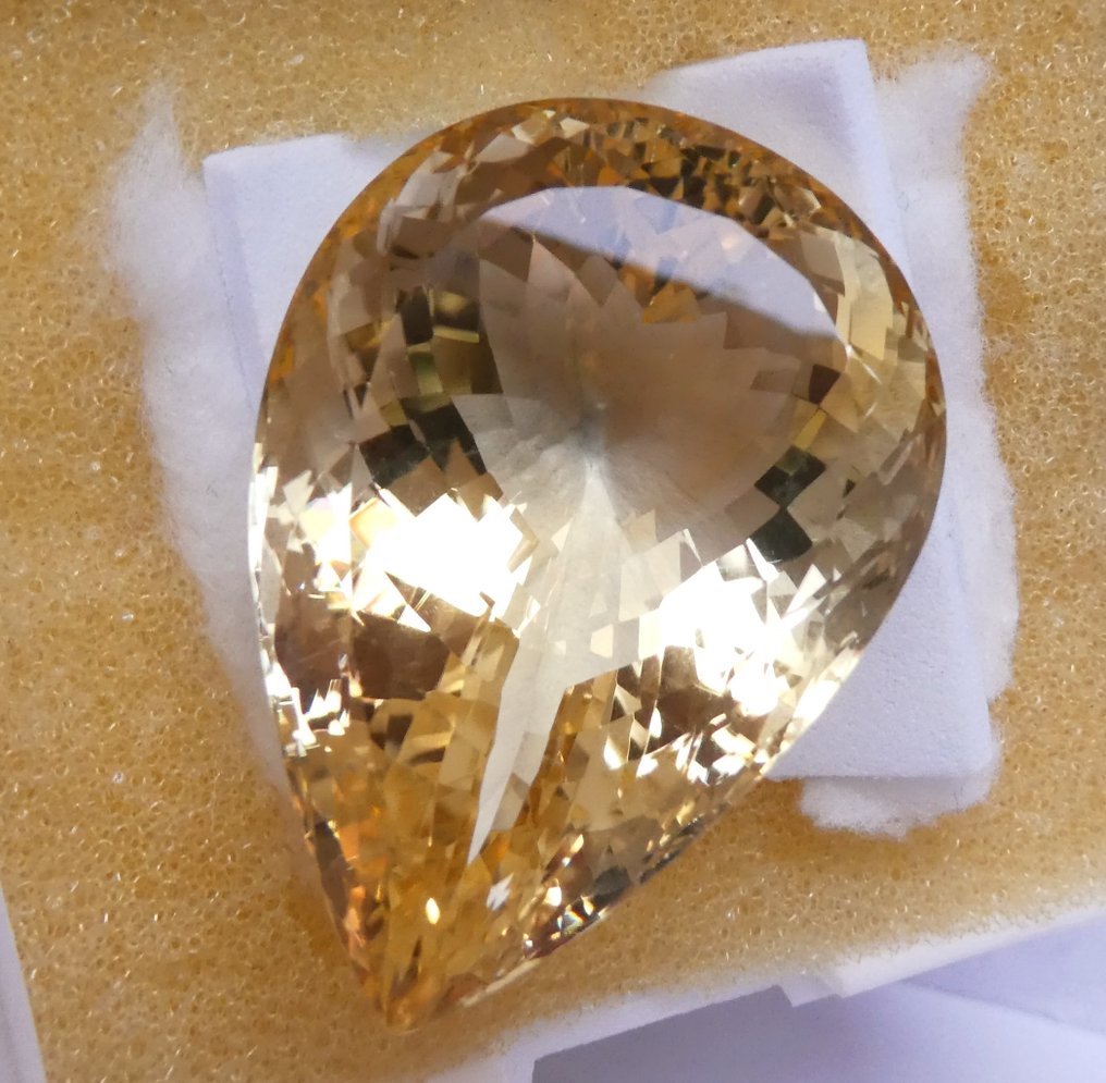 黄水晶  - 70.11 ct - 西班牙宝石学院（IGE） #1.0