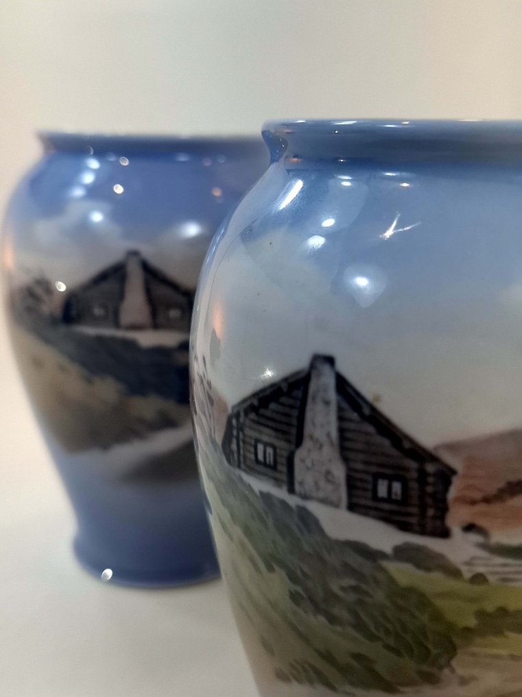 Royal Copenhagen - Βάζο (2)  - Πορσελάνη - 3644, λόφοι Rebild #3.2