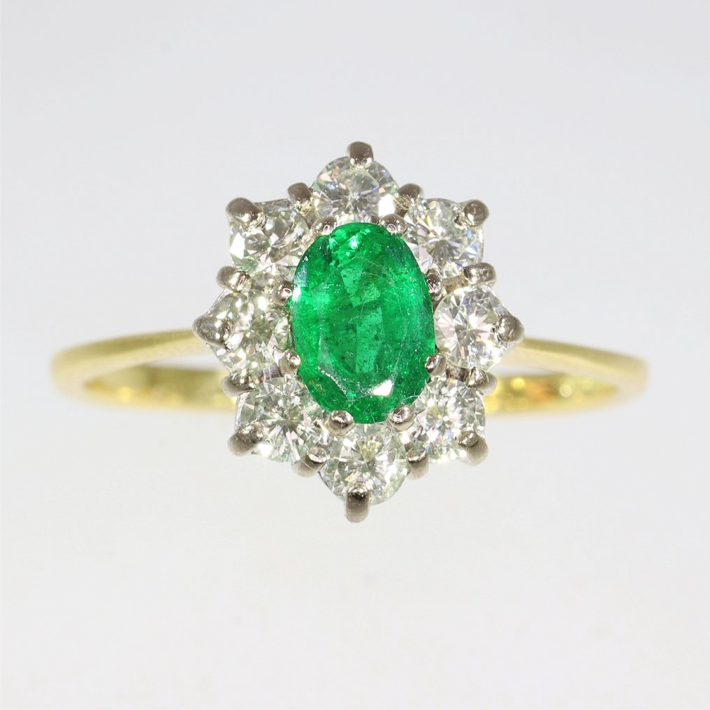 Zonder minimumprijs - Ring - 18 karaat Geel goud, Witgoud -  0.60ct. tw. Smaragd - Diamant - Vintage 1980 #4.3
