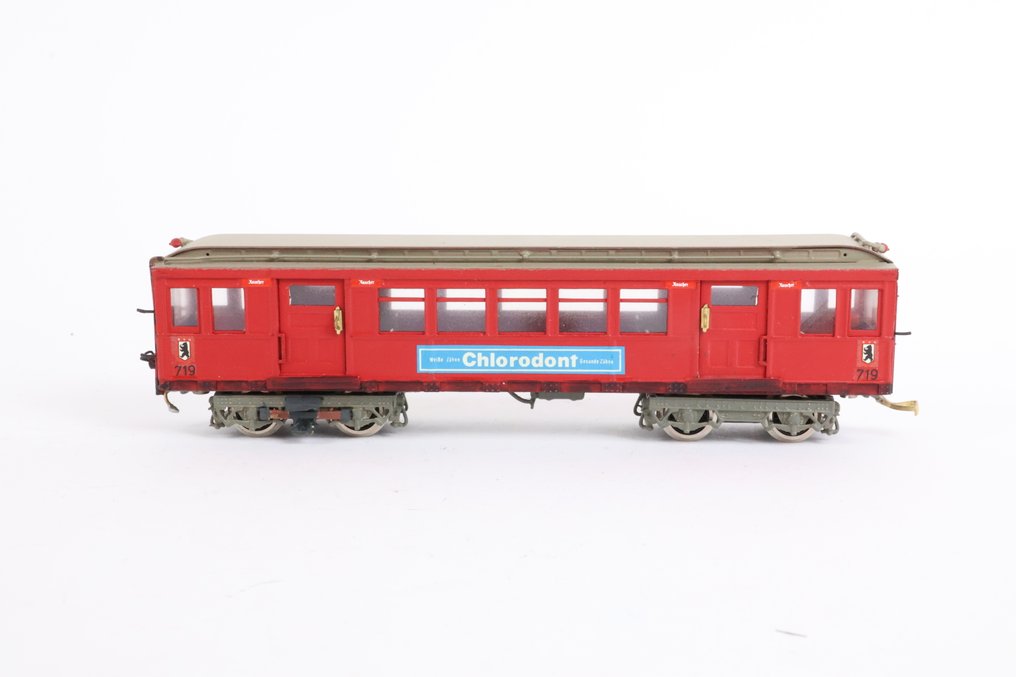 merk niet bekend H0 - Model train passenger carriage (1) - Brass Berlin U-Bahn carriage - BVG #1.0