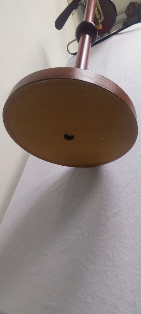 UNION - Textiel en kledingunie - Påklædningsstativ - Valetstandard - Roodbruin træ #4.3