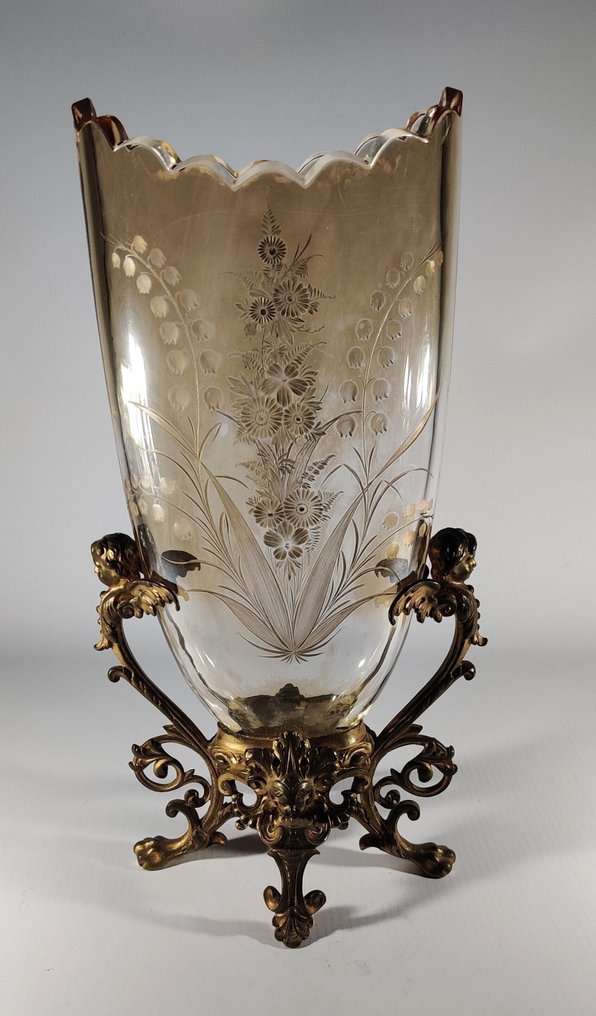 Maljakko -  art nouveau näyttävät kukkamaljakot  - metalli ja lasi #3.2