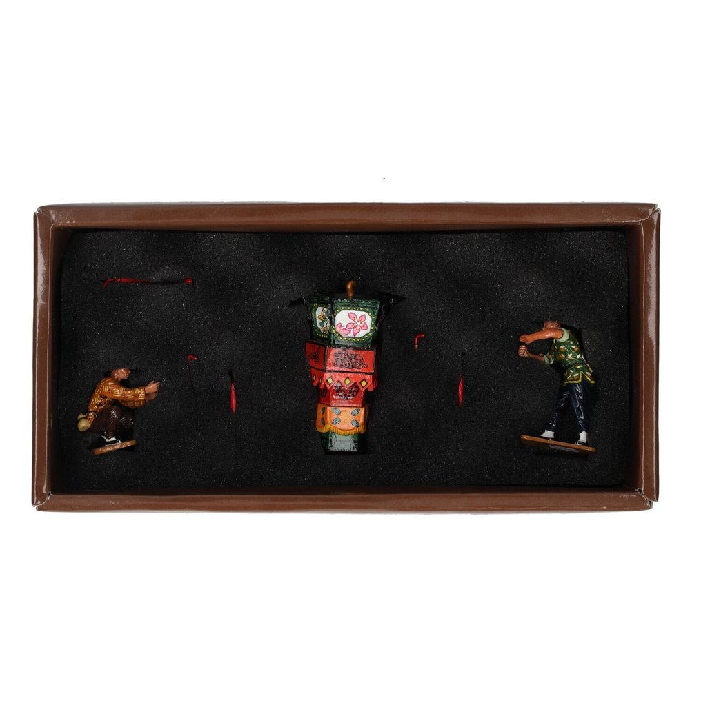 King & Country - Streets Of Old Hong Kong - Statuetta - HK167 “Street Lantern Set” - Metallo bianco #4.3