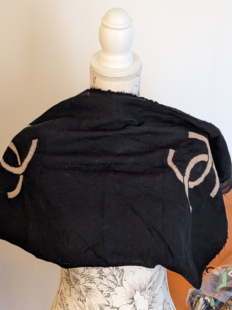 Chanel - Φουλάρι #2.1