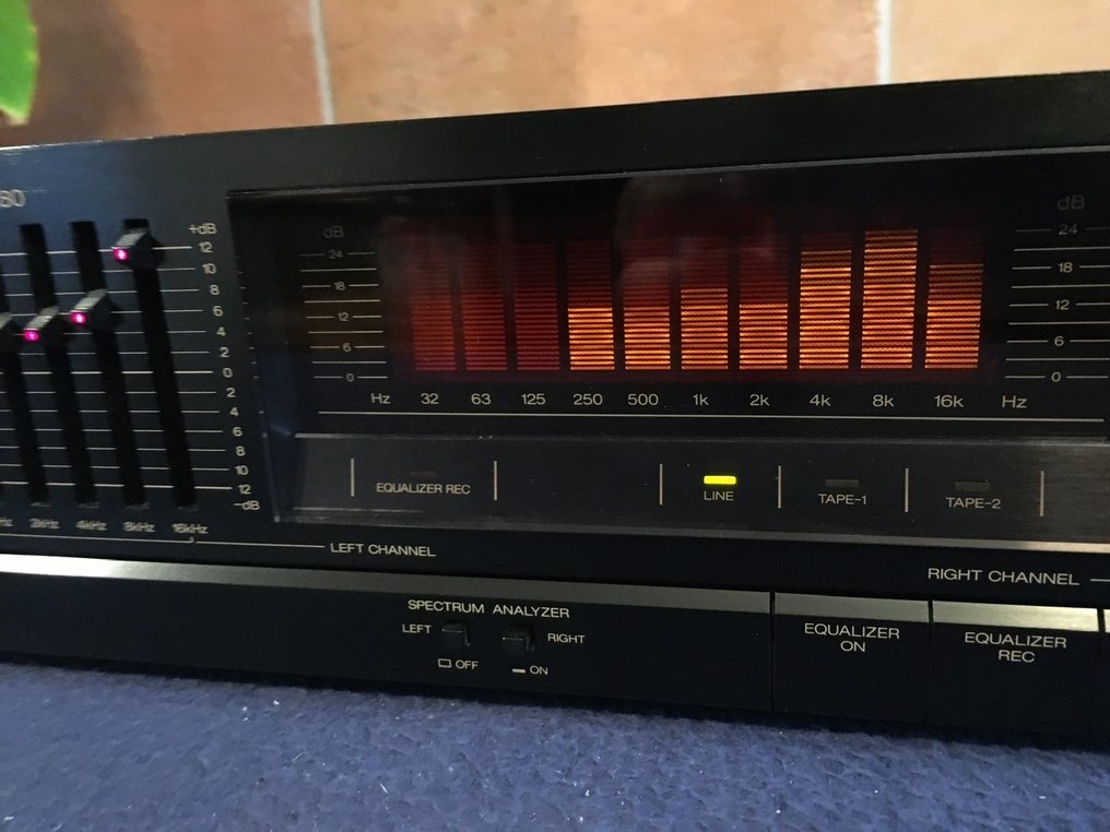 Sansui - SE-80 Parametrischer Equalizer #2.1