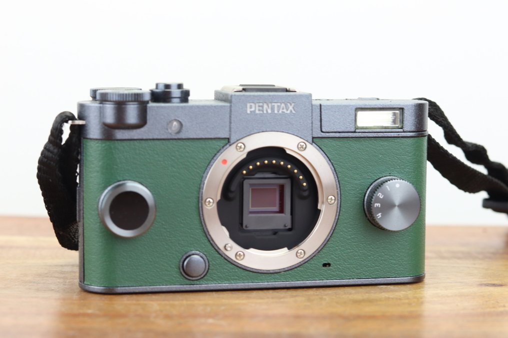Pentax Pentax Q-S1 + SMC 5–15mm f/2.8–4.5 lens Digitalt kamera #3.2