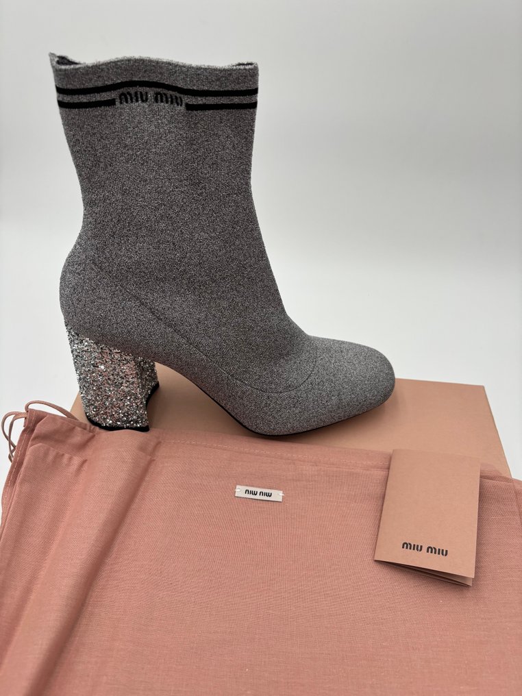 Miu Miu - 靴子 - 尺寸: EU 38.5 #1.0