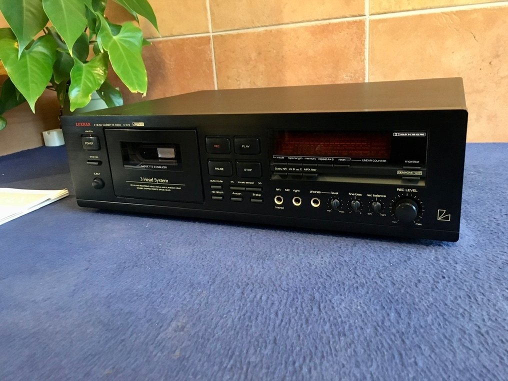 Luxman - K-373 3-head Audio-cassette deck #2.1