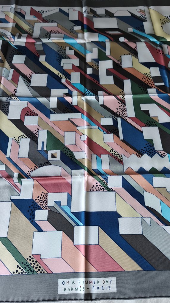 Hermès - ON A SUMMER DAY by Nigel Peake. Neuf - Φουλάρι #1.0