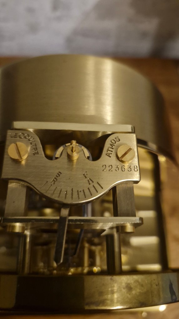 Atmos clock, Caliber 528-8 - Jaeger-LeCoultre -   Brass, Glass - 1960-1970 #3.2