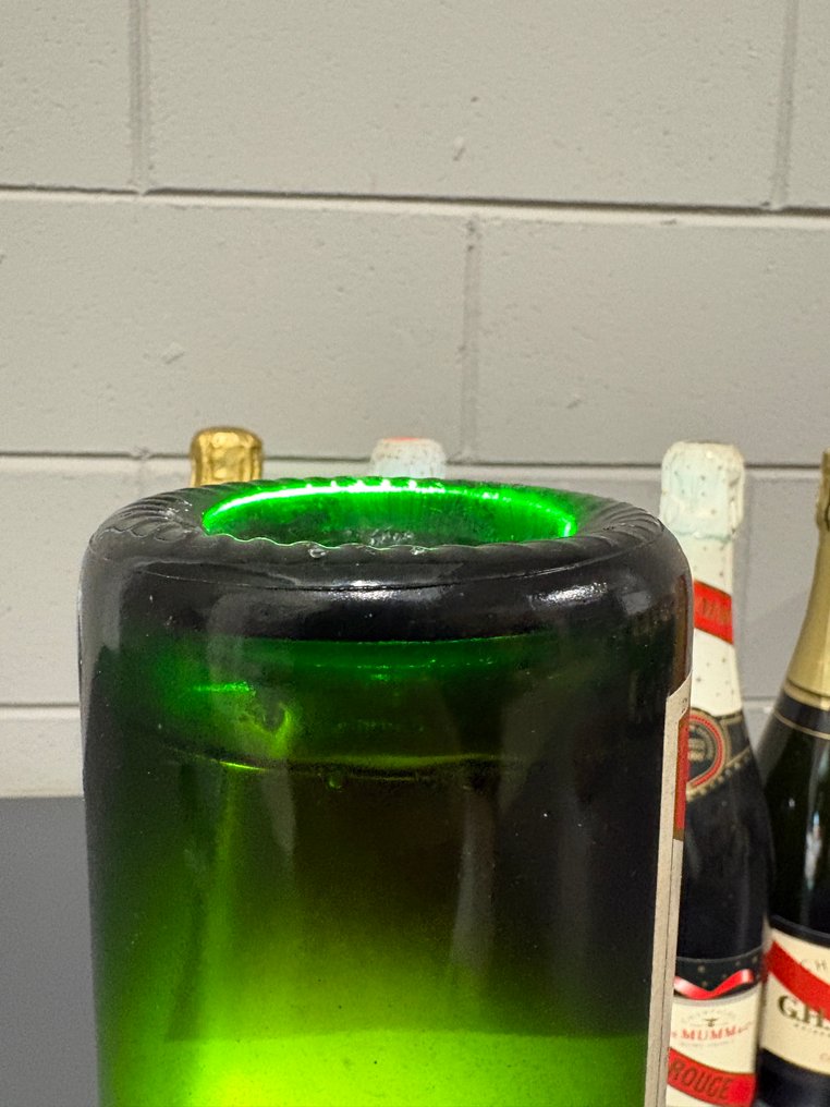 G. H. Mumm, Cordon Rouge (deg: '70s, '90s & '10s) - Champagne Brut - 5 Bottles (0.75L) #2.1