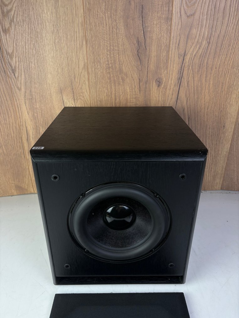 Kef - C4 Subwoofer speaker set #2.1