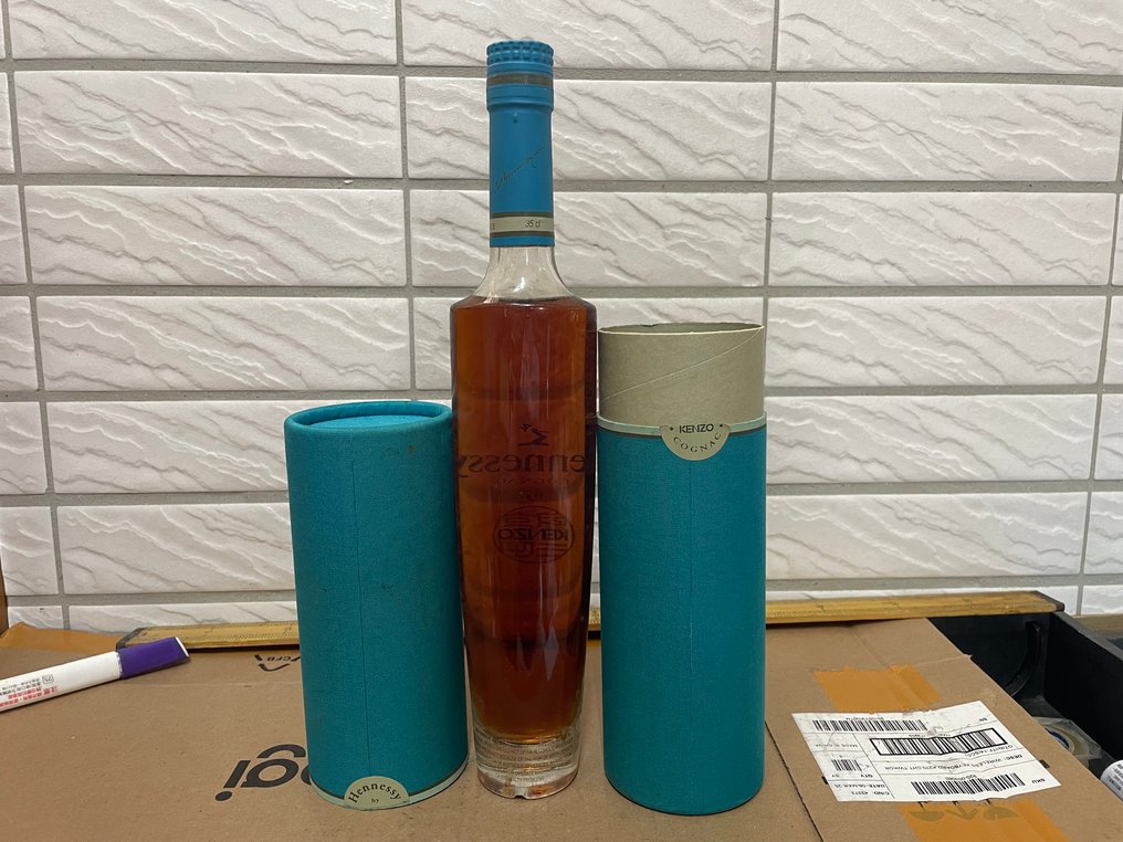 Hennessy - Cognac By Kenzo - b. 1997 - 350ml #1.0