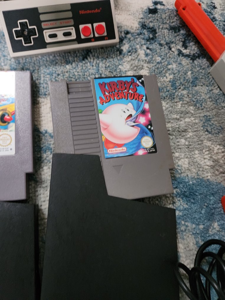 Nintendo - Nes - Nintendo NES & 5 Games & 2 Controllers & Zapper - 视频游戏机+游戏 - 无原装盒 #1.0