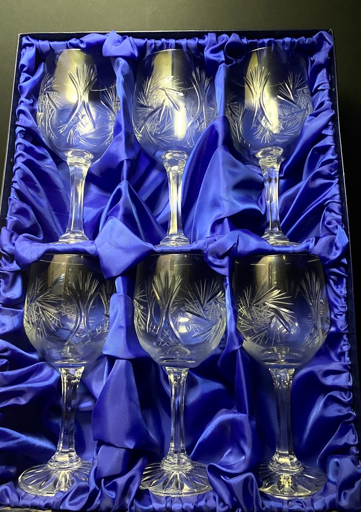 Les Grandes ducs - 饮具 (6) - Taillee Étoile 葡萄酒杯礼盒 - 水晶 #1.0