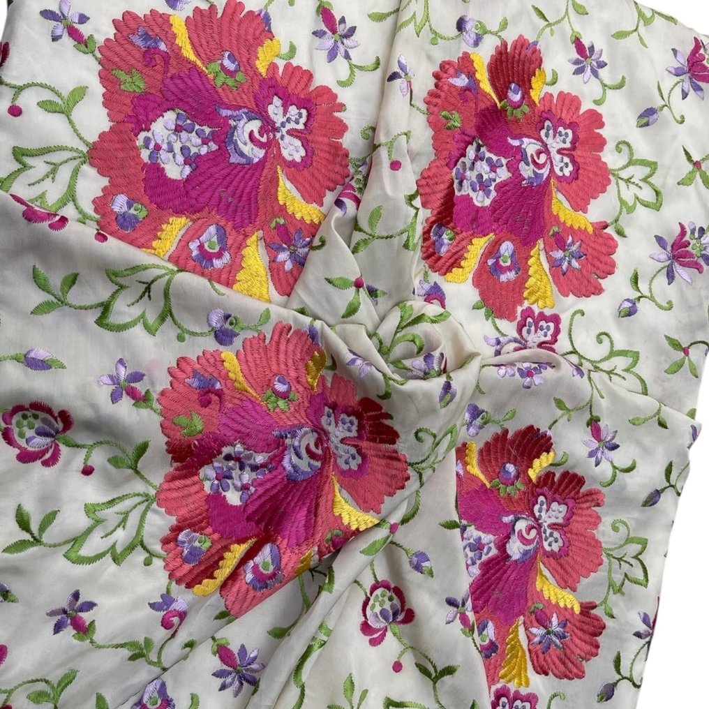 Κέντημα  - 130 cm - 130 cm #3.2