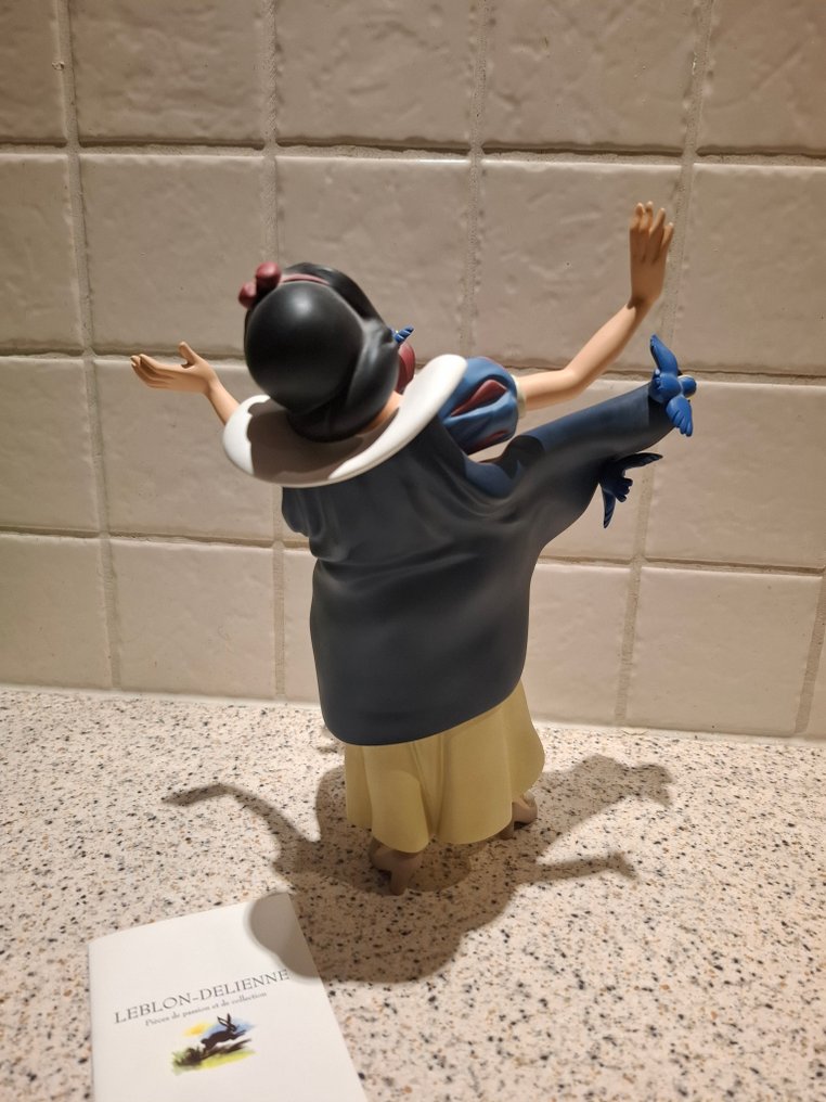 Leblon Delienne - Statuetta - Sneeuwwitje zingend met vogels - Resina #4.3