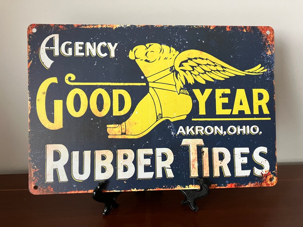 Sign - Good/Year #3.2