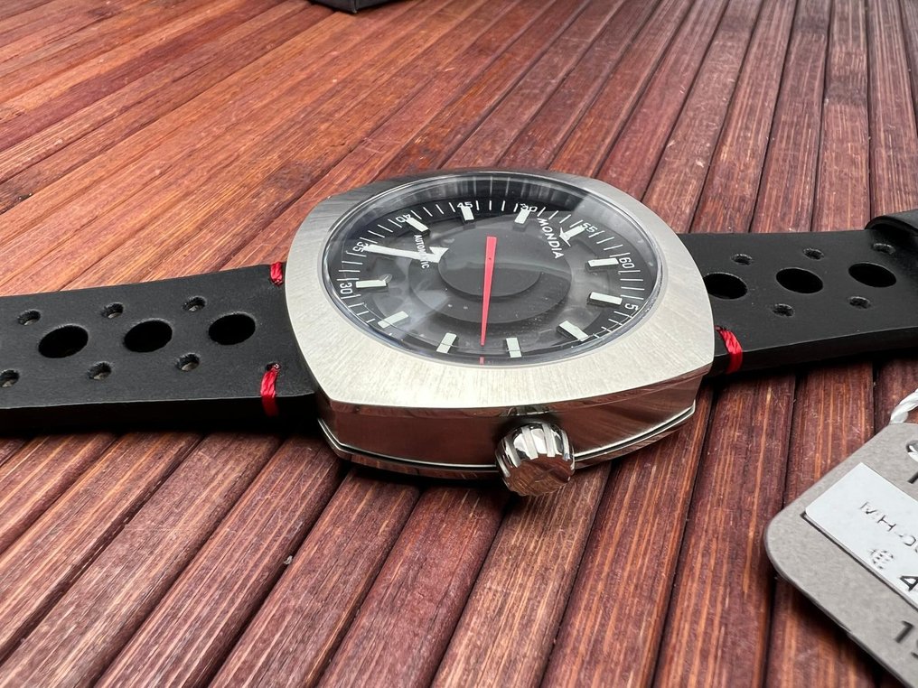 Mondia - History Parade - 没有保留价 - MB-001-SS-BK-CP - 男士 - 2020年及之后  #2.1