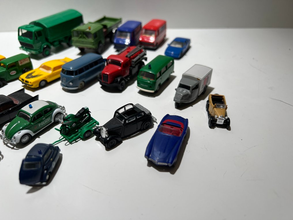 verschillend H0 - Figurine machete tren (28) - 28 de vehicule diferite #3.2