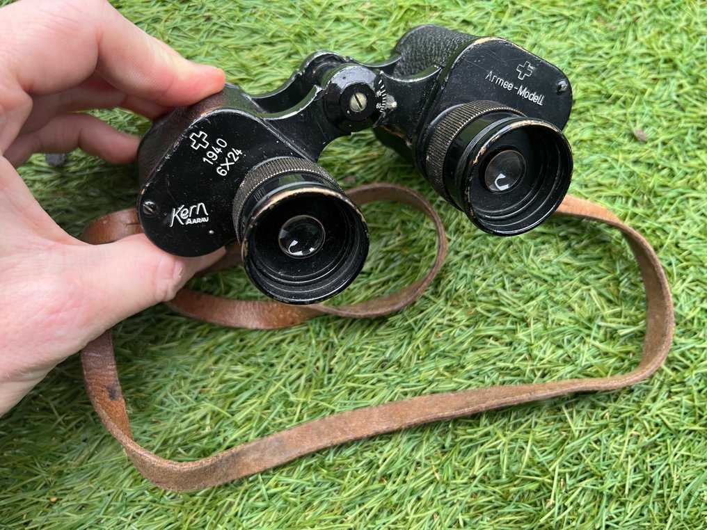 Swiss Army ''Armee-Modell'' 6x24 kikkert - 1940 - 1930-1940 - Kern Aarau #1.0