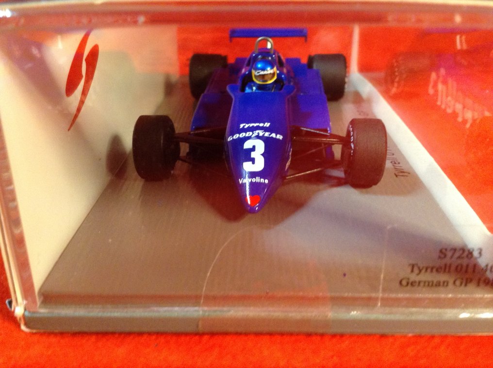 Spark 1:43 - 模型赛车 - ref. #S7283 Tyrrell Ford 011 F.1 4° German GP 1982 #3 Michele Alboreto - 优质，几乎全新，如今难得一见。 #4.3
