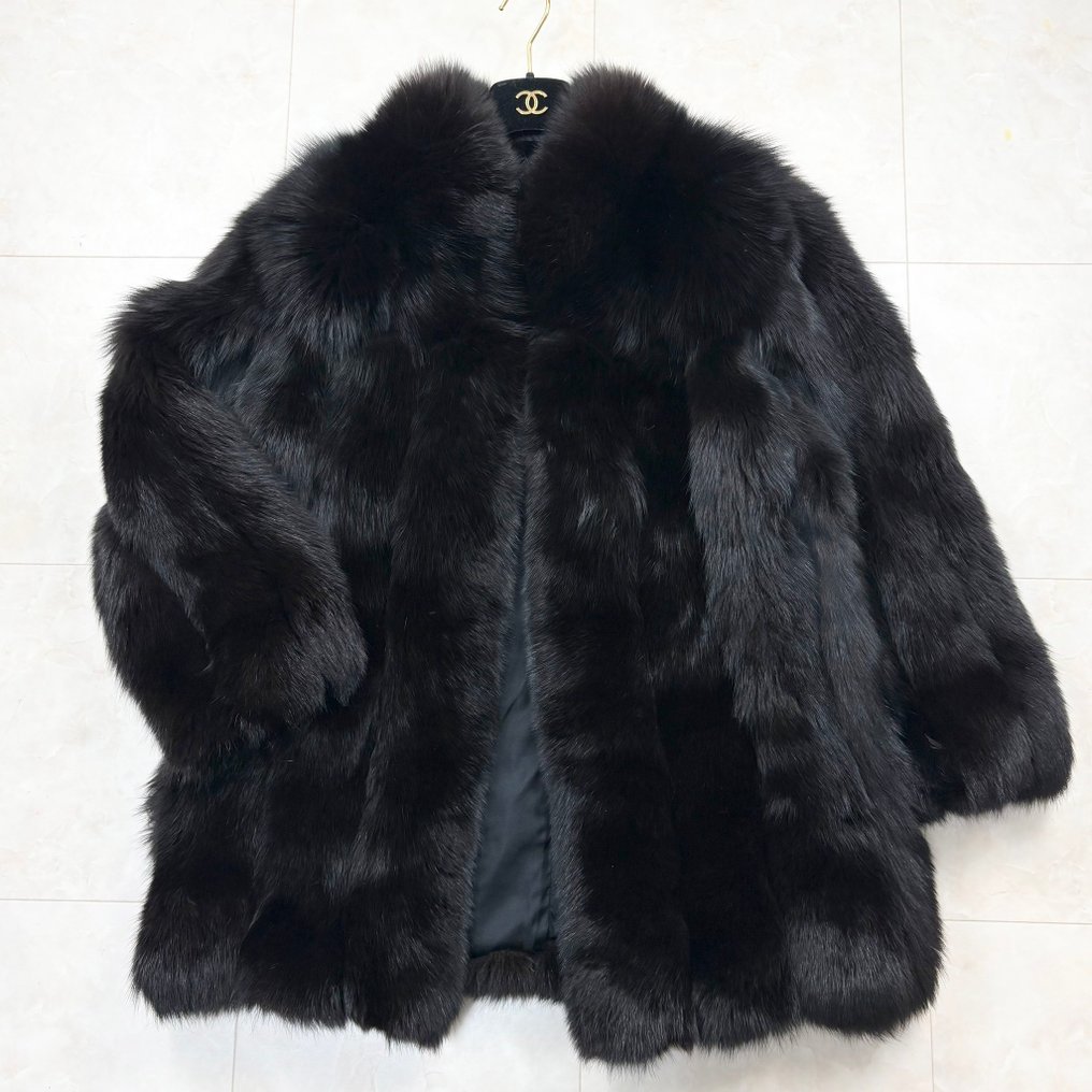 Saga Furs - 皮毛大衣 - 复古 #1.0