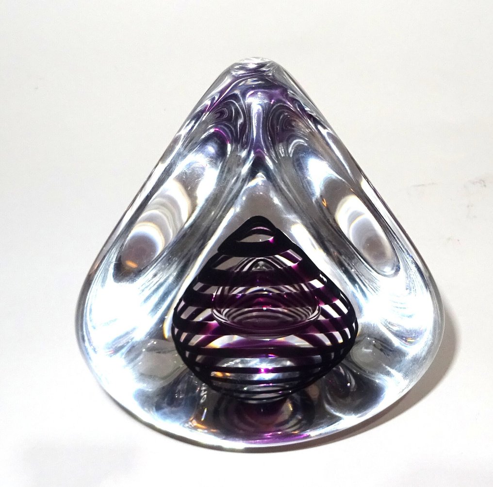 Studio Aarhus - Paperweight - Crystal #1.0