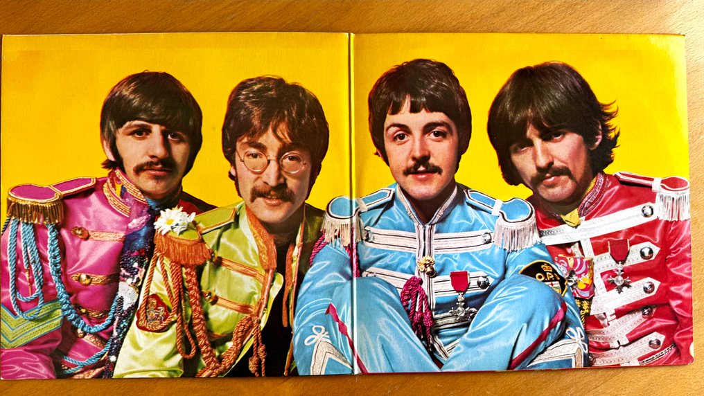 Beatles - Sgt. Pepper's Lonely Hearts Club Band [stereo pressing] - Vinylplate - 1969 #2.1