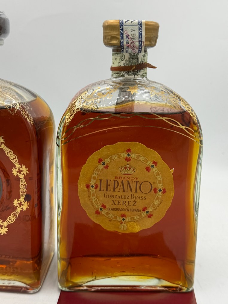 González Byass - Lepanto  - b. 1980s, 2000s - 70cl - 2 bottles #4.3