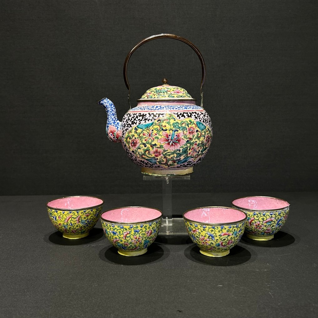 花瓶 - 搪瓷, 黄铜色 - 中国 - Qianlong (1736-1795) - 18世纪珐琅茶具套装  (没有保留价) #1.0