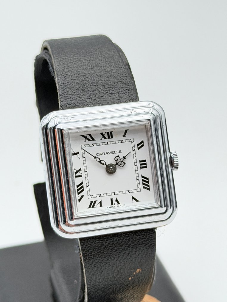 Bulova - caravelle tank NOS - Nincs minimálár - Uniszex - 1970-1979 #1.0