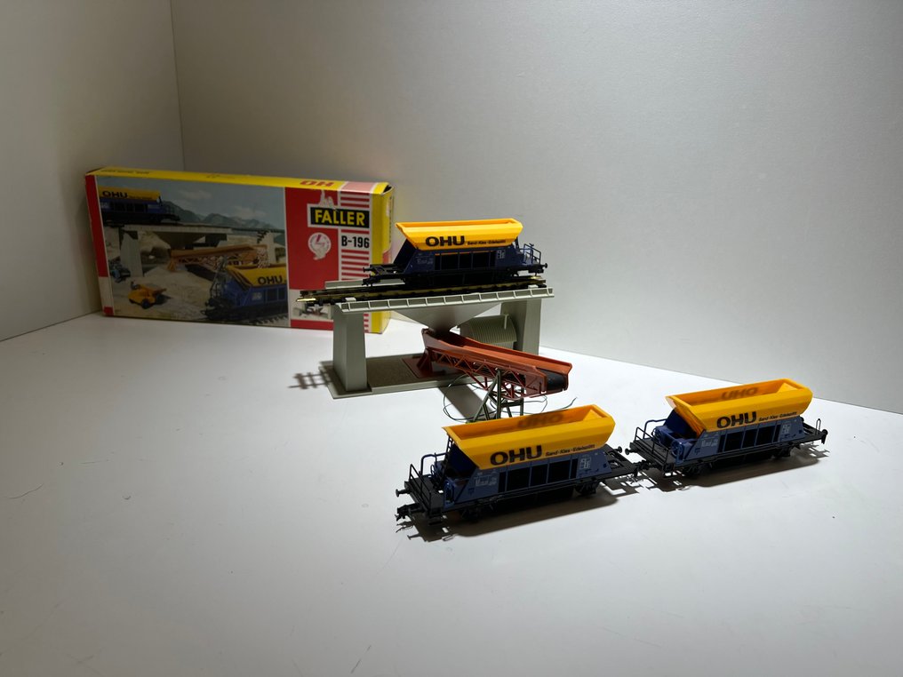 Faller H0 - B-196 - Machete tren (1) - cu un motor funcțional pentru banda de transport #1.0