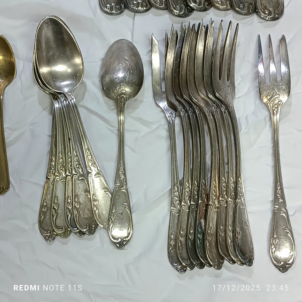 Solingen - Aterinsetti (100) - Hopeoitu, Teräs #4.3