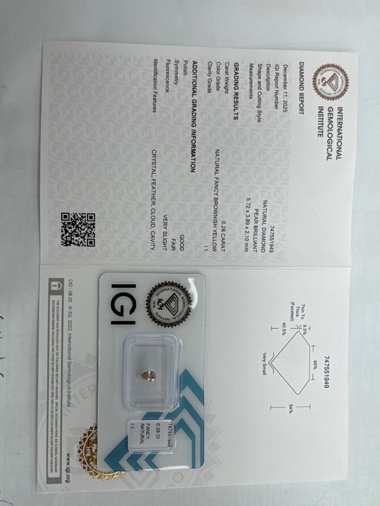 没有保留价 - 1 pcs 钻石  (天然色彩的)  - 0.28 ct - 梨形 - Fancy 稍帶棕色的, 黄色 - I1 内含一级 - 国际宝石研究院（IGI） #1.0
