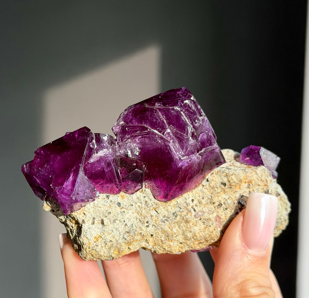 150g Fantastic Large Purple ALUNITE Crystal Cluster on Matrix Rare LAB Specimen Crystal on matrix - Height: 5.2 cm - Width: 9.5 cm- 150 g #1.0
