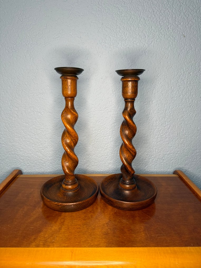 Lysestage Bygotwist (2) - Egetræ - Antik lysestage -1890 #1.0