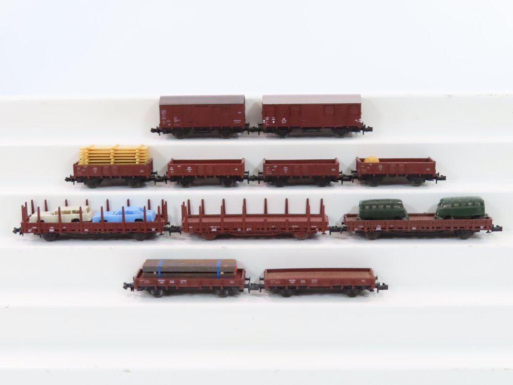 Roco N - 24043/02321A/25920/2309S/02305S - Carrozza passeggeri di modellini di treni (11) - 11x carrelli a gabbia e carrelli a bassa piattaforma con e senza carico. - DB #1.0