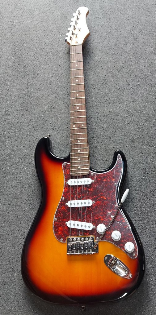 EKO - Stratocastermodel S-Series - - Ηλεκτρική κιθάρα #1.0