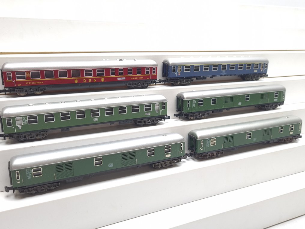 Minitrix N - Modelltog passasjervogn (6) - 6 sprintogvogner - DB #1.0